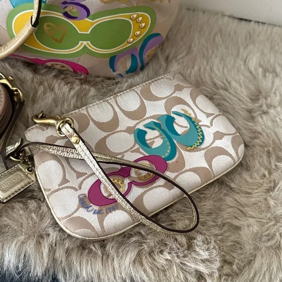 Coach poppy bundle Tote with Colorful Accents - Picture 2 of 6